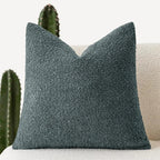 Bouclé Kussenhoes met Zachte Structuur en Minimalistische Vorm