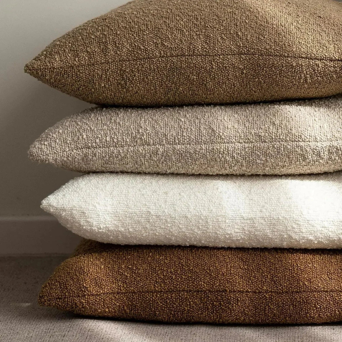 Bouclé Kussenhoes met Zachte Structuur en Minimalistische Vorm