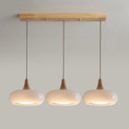 Glazen Hanglamp met Houten Accent en Zachte Lichtspreiding