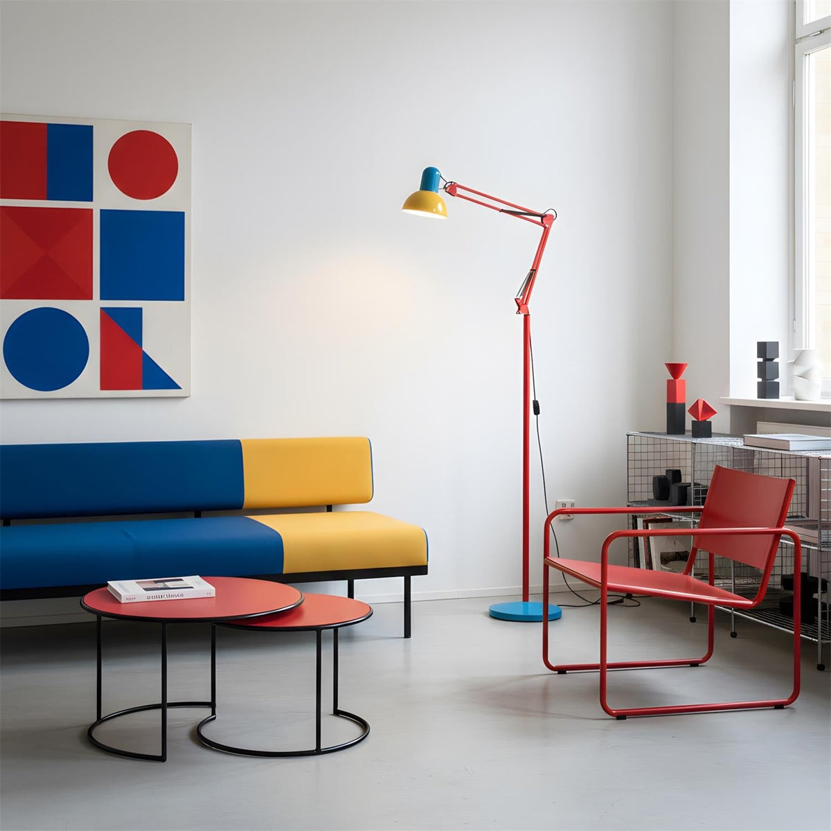 Vloerlamp Met Verstelbare Arm En Dagelijkse Sculpturale Lichtaccenten