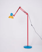 Vloerlamp Met Verstelbare Arm En Dagelijkse Sculpturale Lichtaccenten