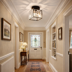 Flush mount plafondlamp met metalen basis en kristallen kap