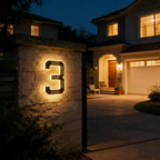 Verlicht Huisnummerbord met Zonne‑energie en Automatische LED‑inschakeling