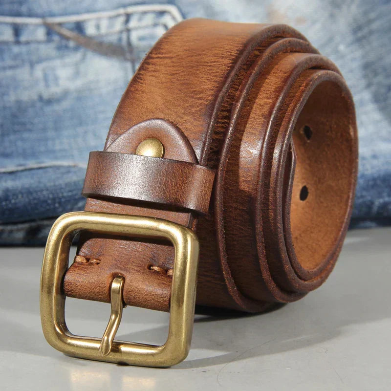 Leren Riem met Massieve Messing Gesp en Tijdloze Afwerking