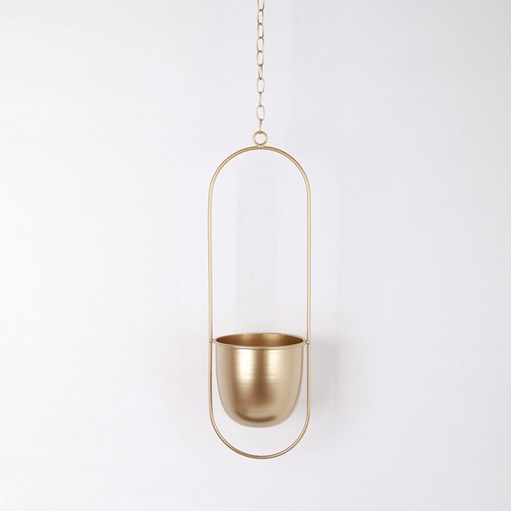 Hangplanter met metalen ringstructuur vorm