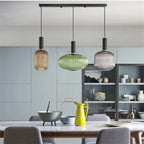 Glas Hanglamp Met Geribbelde Kap En Strakke Buisfitting Voor Zachte Ruimteverlichting