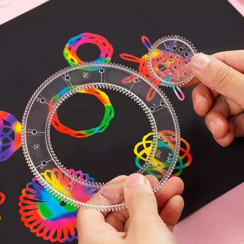 Creatieve Tekenset Met Veranderende Patronen En Dagelijkse Speelse Inspiratie
