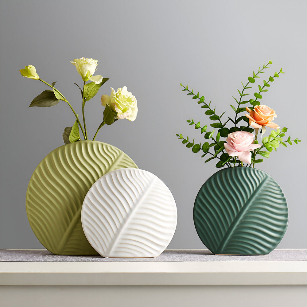 Keramische Vaas met Matte Afwerking en Scandinavische Eenvoud