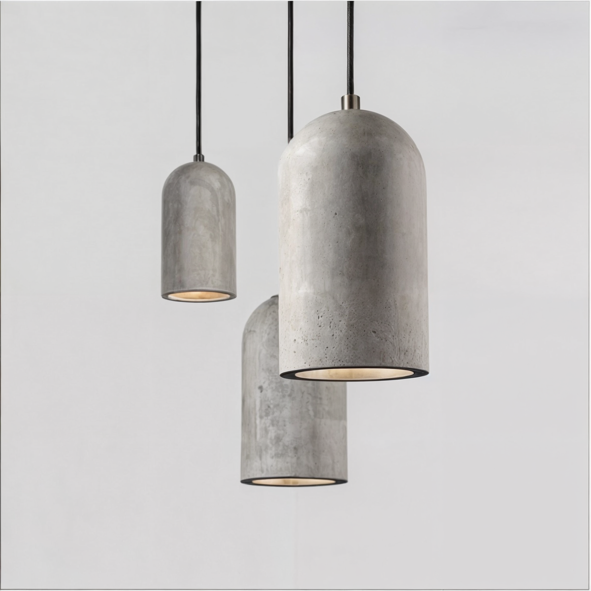 Minimalistische Plafondlamp Van Hars Met Moderne Uitstraling