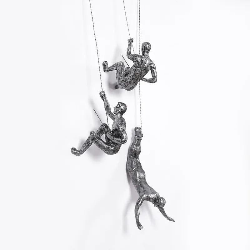 Klimmer Wandsculptuur Met Drie Figuren