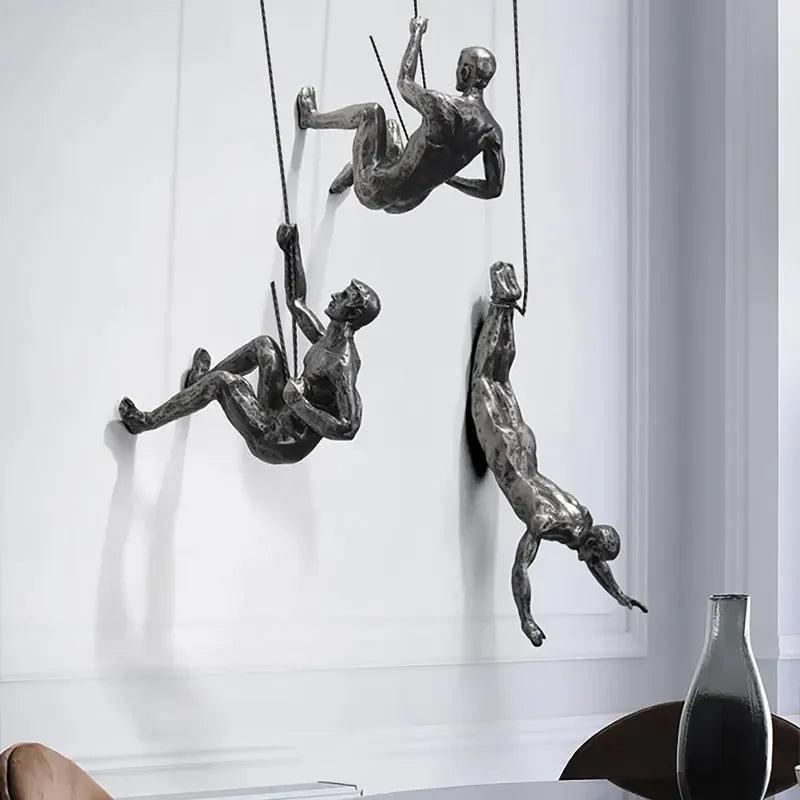 Klimmer Wandsculptuur Met Drie Figuren