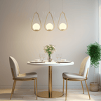 Ovale Hanglamp Met Open Frame En Glazen Bol Voor Warme Ruimteverlichting