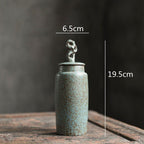 Keramische Theebus met Wabi‑Sabi Textuur en Sculpturale Vorm