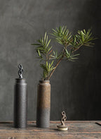 Keramische Theebus met Wabi‑Sabi Textuur en Sculpturale Vorm