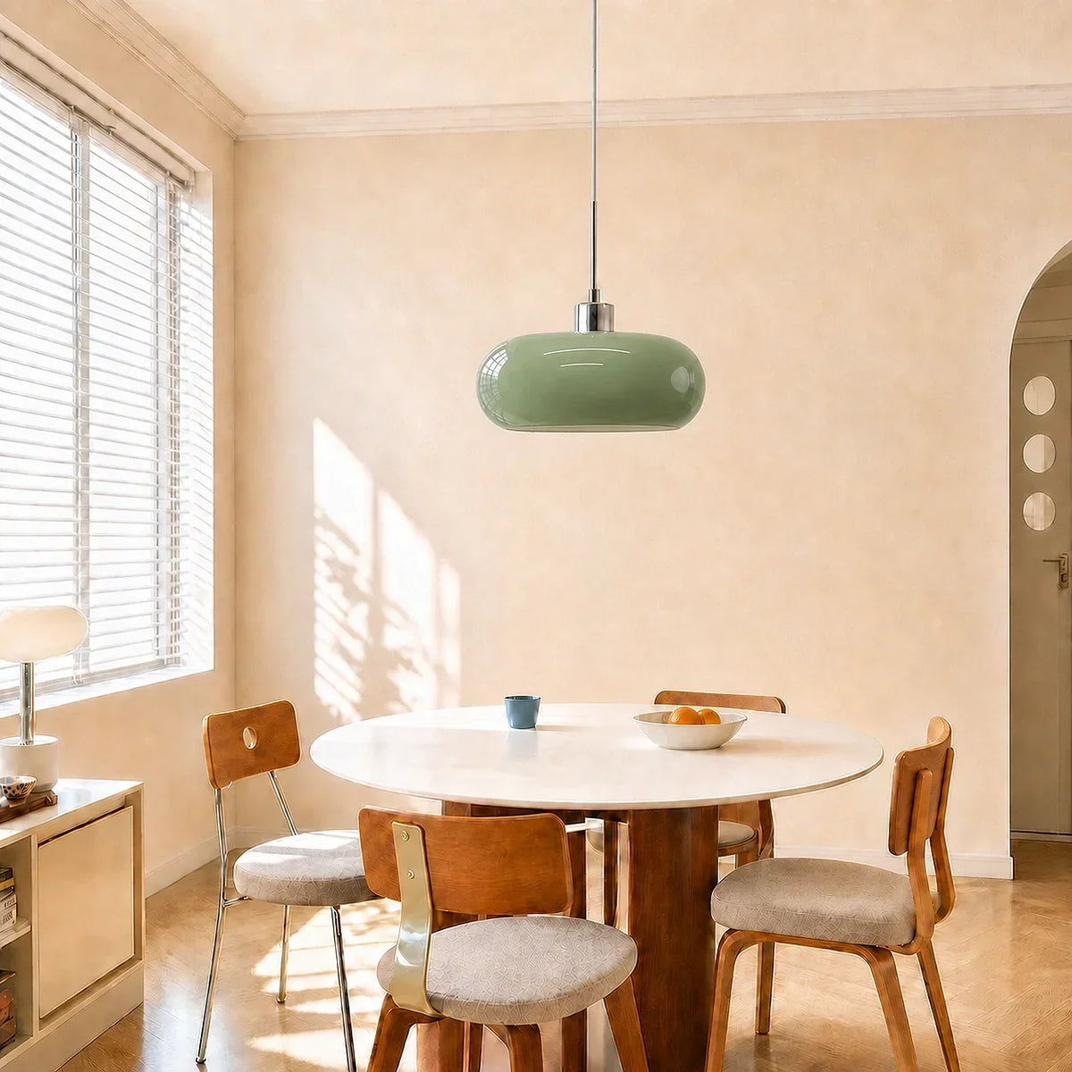 Glazen Hanglamp In Bauhaus Stijl Voor Tijdloze En Moderne Verlichting
