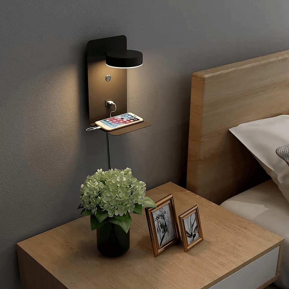Wandlamp met Verstelbare LED‑Kop en Ingebouwde Plank met USB‑Voeding