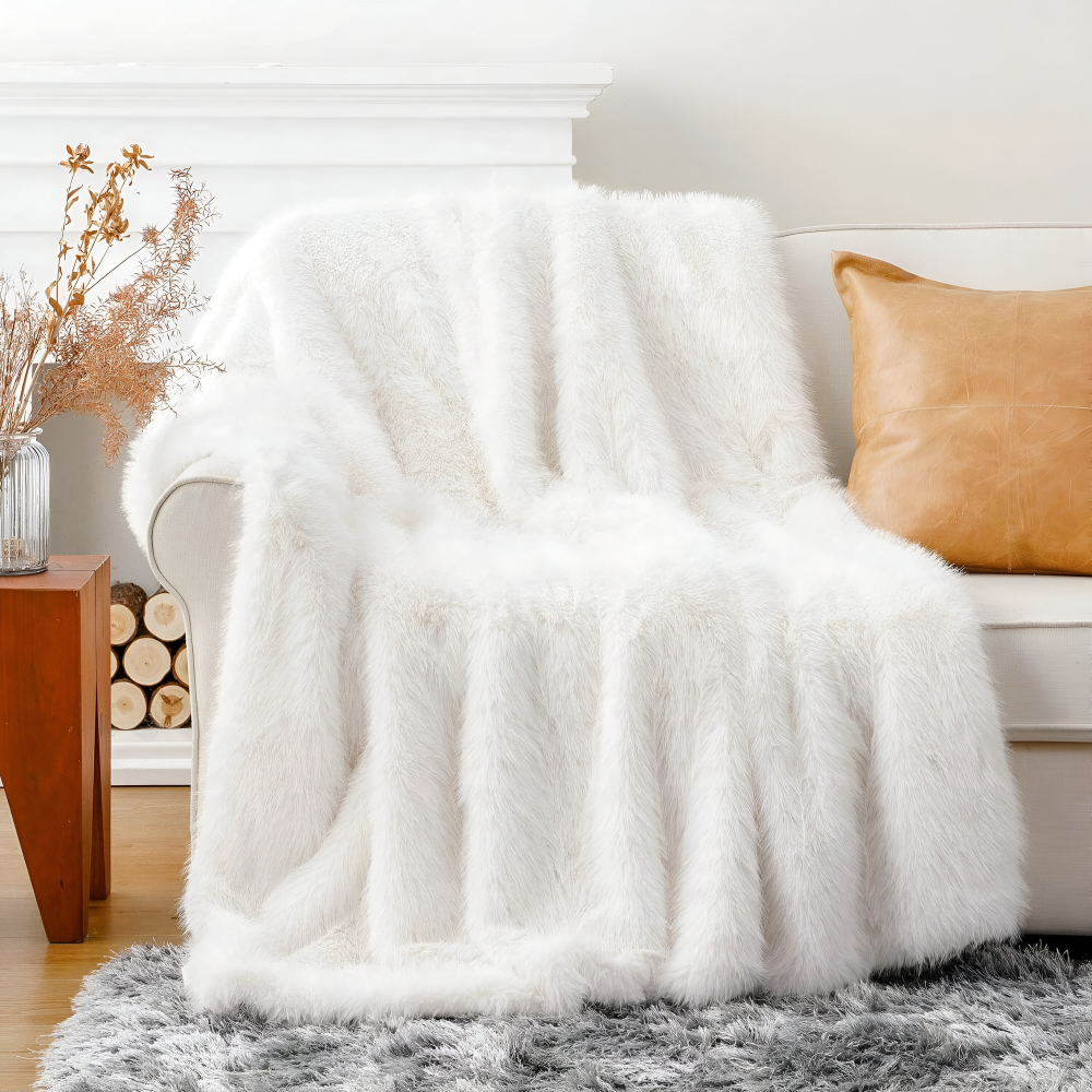 Pluche Deken Met Langharige Faux Fur Voor Extra Warmte En Comfort