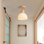 Scandinavische Plafondlamp met Geribbeld Glas en Houten Afwerking