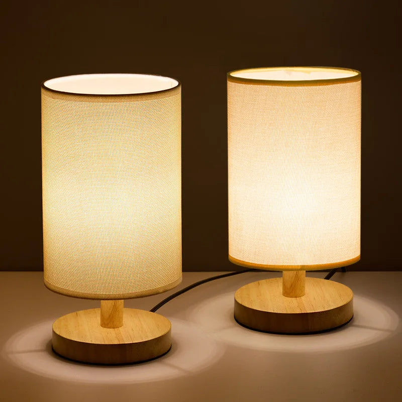 Houten Tafellamp met Linnen Kap en Dimbaar Ledlicht