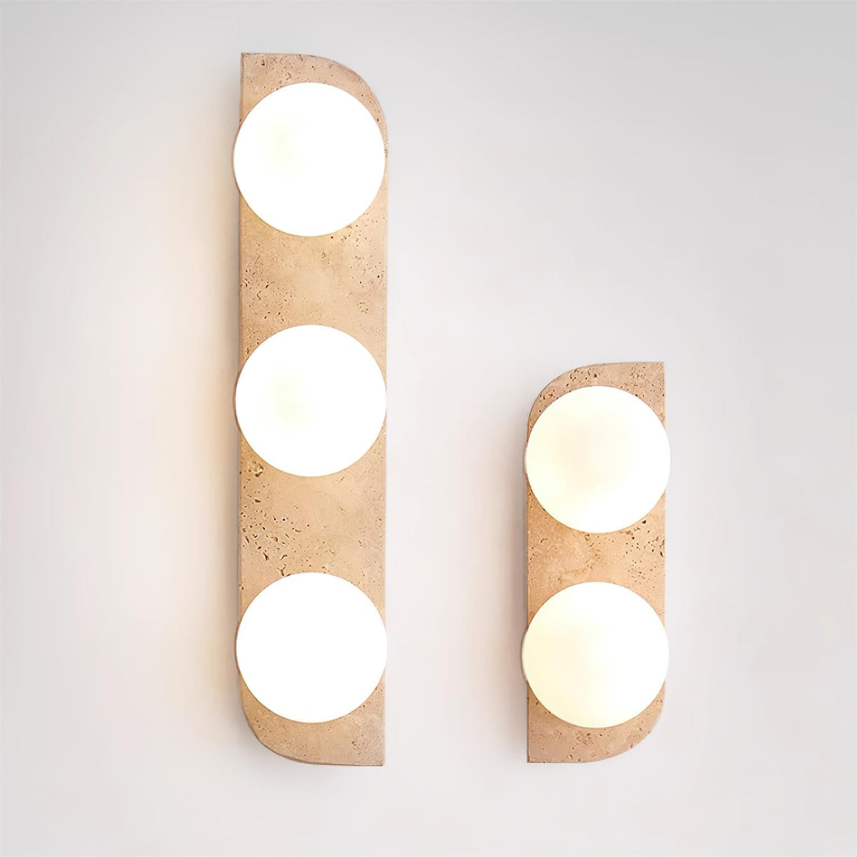 Travertin Wandlamp Met Meerdere Lichtpunten En Moderne Uitstraling