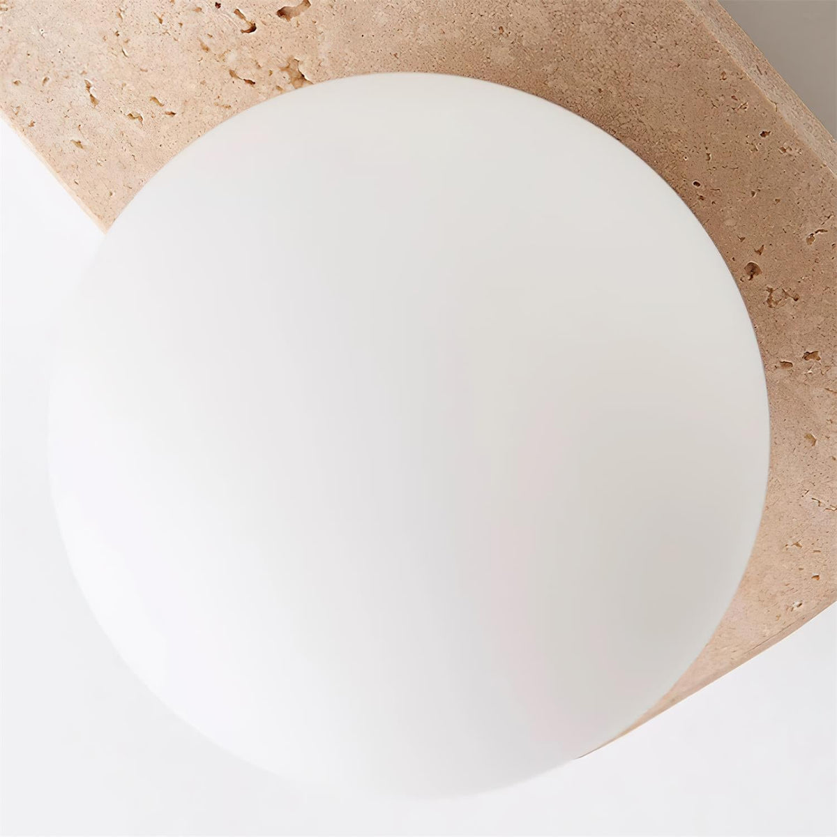 Travertin Wandlamp Met Meerdere Lichtpunten En Moderne Uitstraling