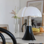 Tafellamp Met Bloemdesign En Warm LED Lichtbron
