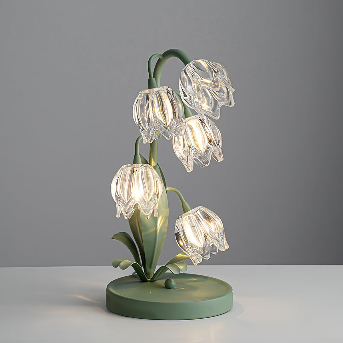 Kristal Tafellamp Met Bloemkap En Sculpturale Steel Voor Warme Sfeerlicht