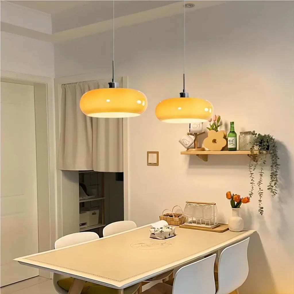 Glazen Hanglamp In Bauhaus Stijl Voor Tijdloze En Moderne Verlichting