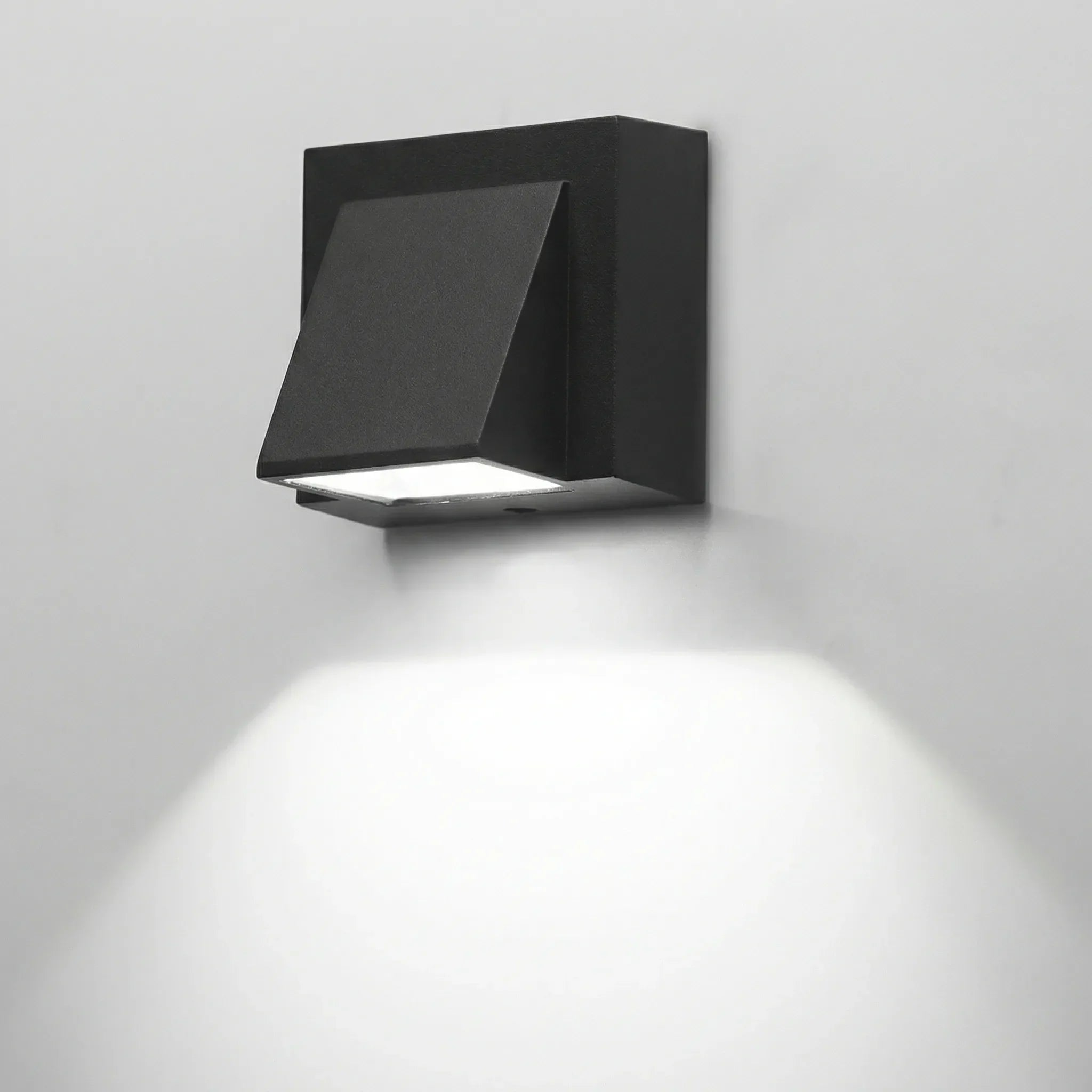 LED Buitenwandlamp met IP65 Bescherming voor Tuin, Terras en Gevel