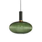 Glas Hanglamp Met Geribbelde Kap En Strakke Buisfitting Voor Zachte Ruimteverlichting