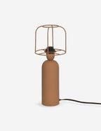 Tafellamp met Minimalistisch IJzerontwerp en Sculpturale Vorm