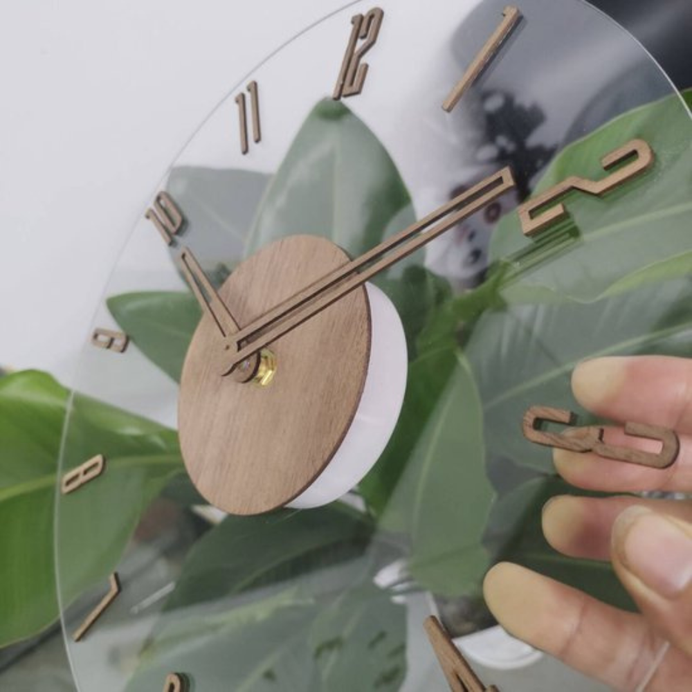 Houten Wandklok met Stil Uurwerk voor Moderne Interieurs