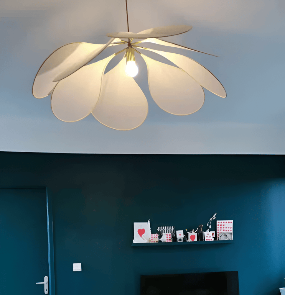 Hanglamp Bloemvorm Warm Licht Rustiek Sfeervol Interieur