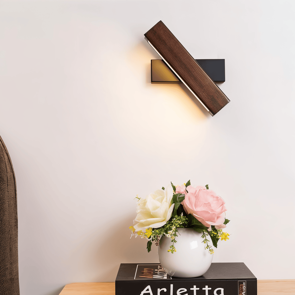 360° roterbar væglampe i træ – moderne justerbar belysning
