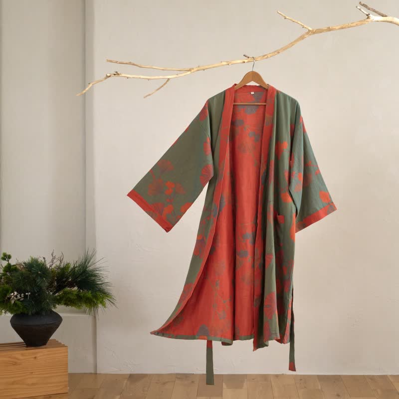 Kimono Badjas Met Zachte Stof En Omkeerbaar Bladmotief