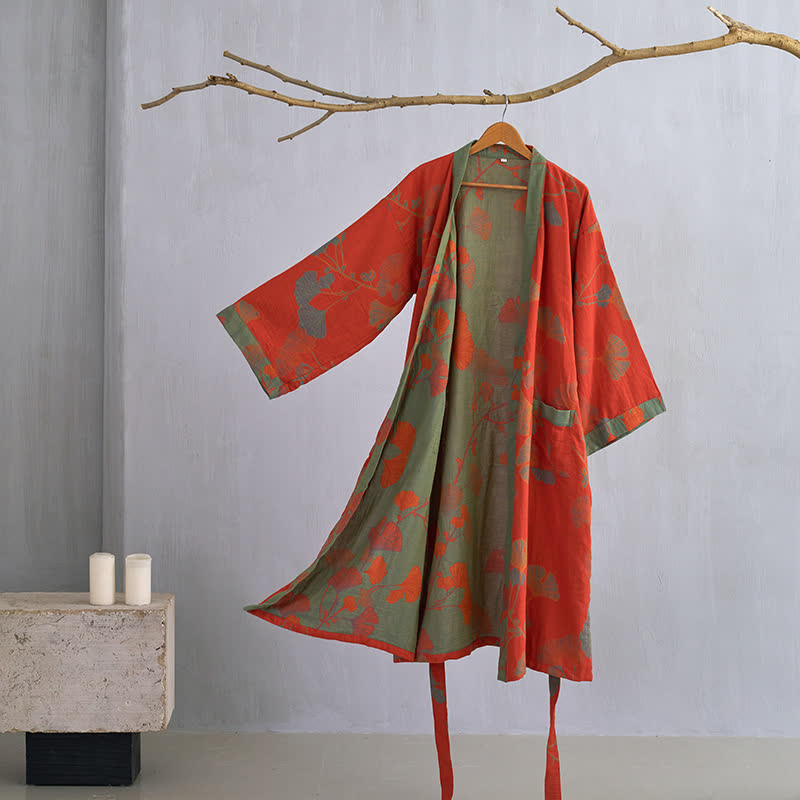Kimono Badjas Met Zachte Stof En Omkeerbaar Bladmotief