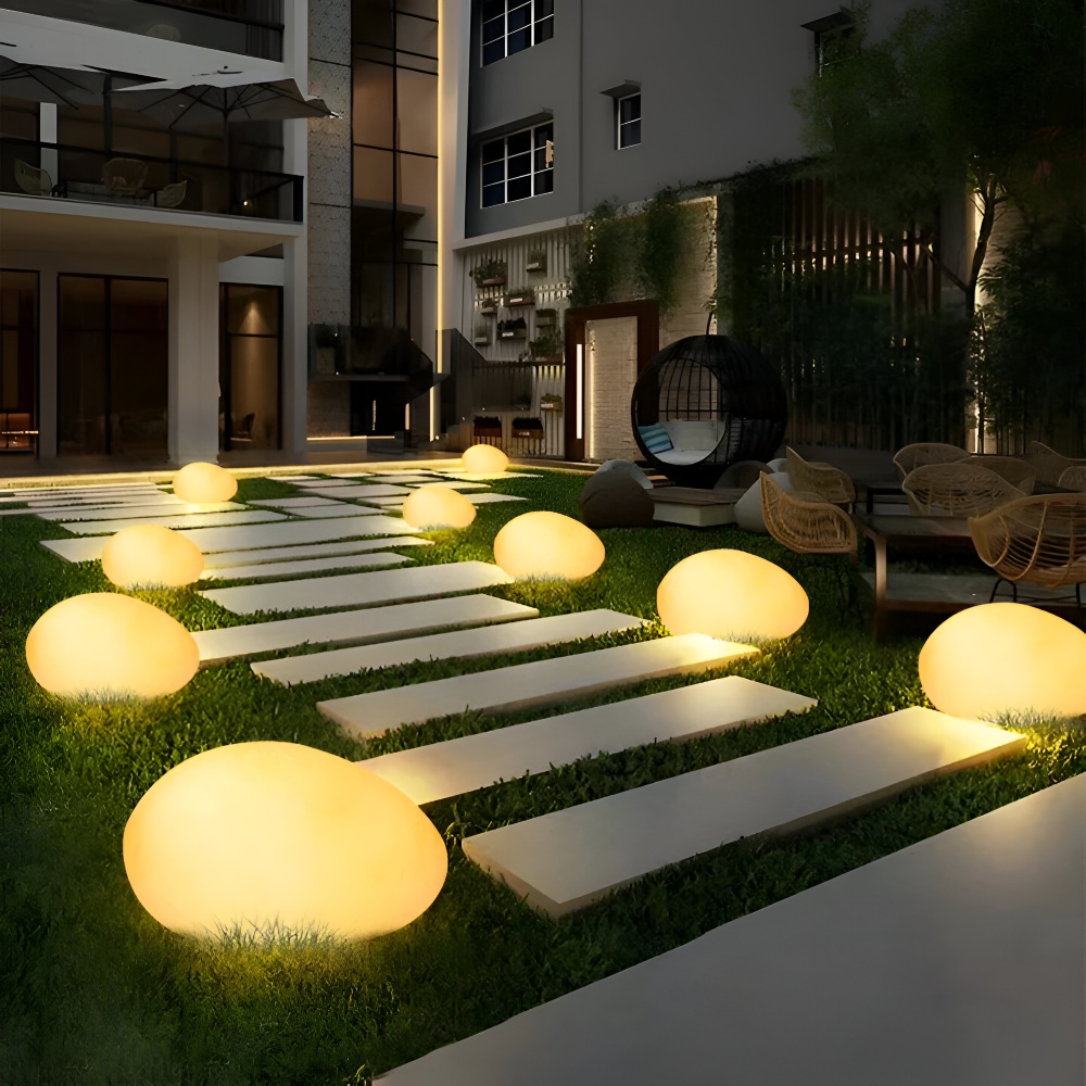 Solar Tuinlamp In Steenvorm Voor Sfeervolle Buitenverlichting
