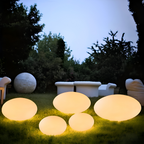 Solar Tuinlamp In Steenvorm Voor Sfeervolle Buitenverlichting