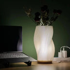 Golfvormige Tafellamp Met Sculpturale Vorm En Moderne Ledmodule