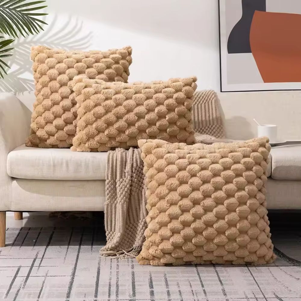 Pluche Kussenhoes Met 3D Structuur Voor Een Warme En Luxe Uitstraling