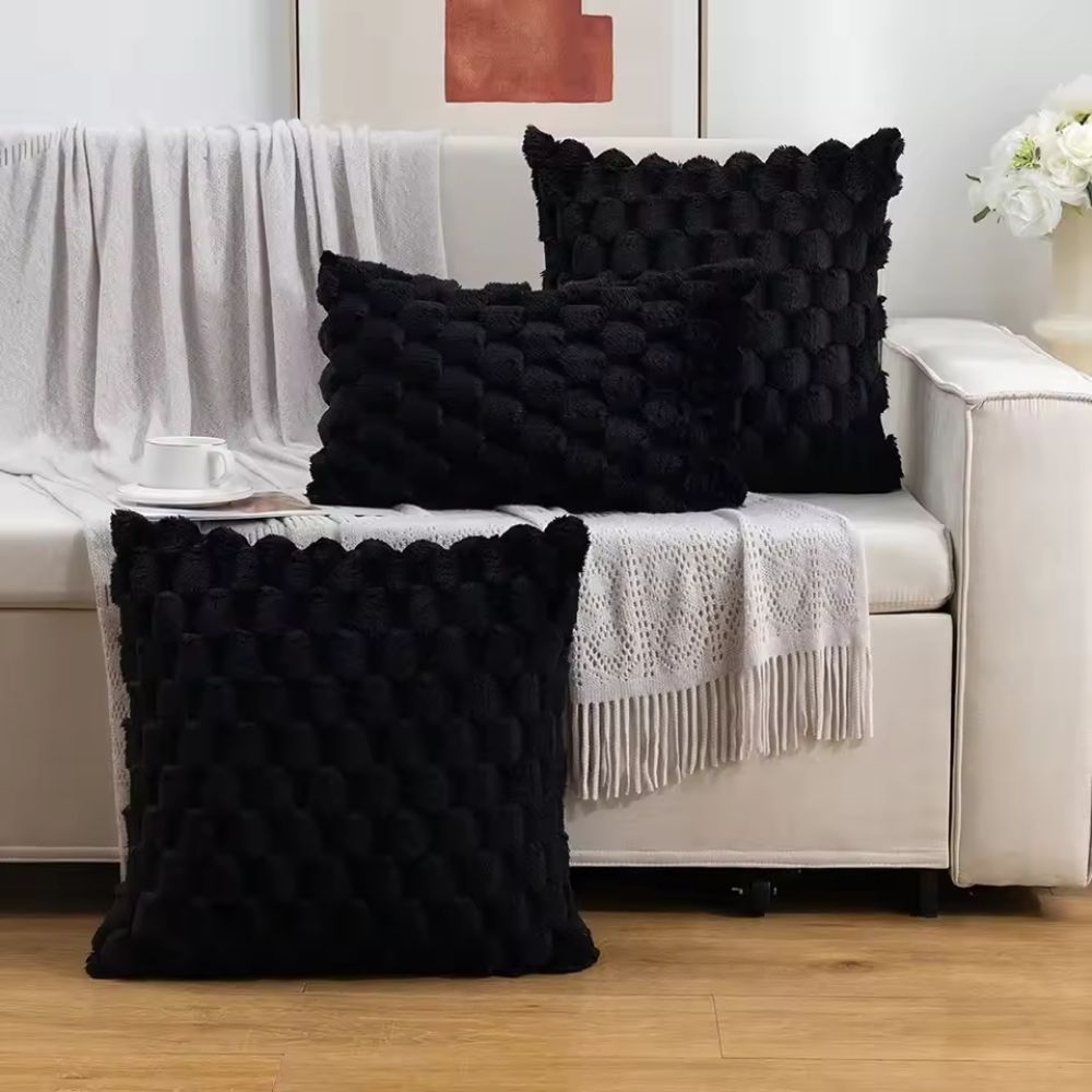 Pluche Kussenhoes Met 3D Structuur Voor Een Warme En Luxe Uitstraling
