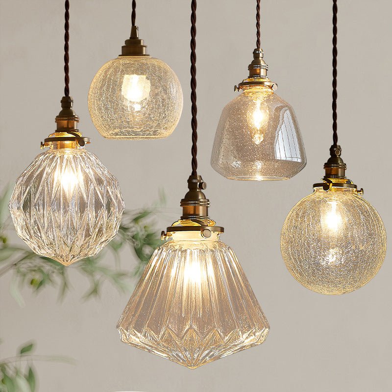 Vintage Hanglamp Met Gekraakt Glas En Warme Lichtuitstraling