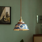 Handbeschilderde keramische hanglamp met koperen details