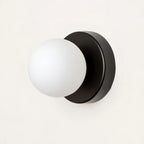 Wandlamp met Glazen Kap en Warm Licht