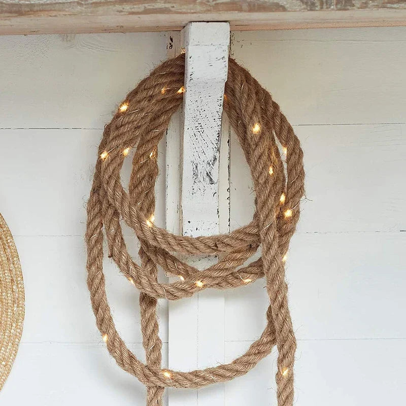 LED‑Touwlicht met Warme Gloed en Rustieke Binnen‑ en Buitenverlichting