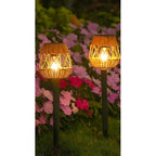 Rattan Buitenlamp Met Solenergie En Automatische Schemerverlichting