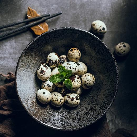 Keramische Ramenkom Met Handgemaakte Afwerking En Authentiek Japans Ontwerp
