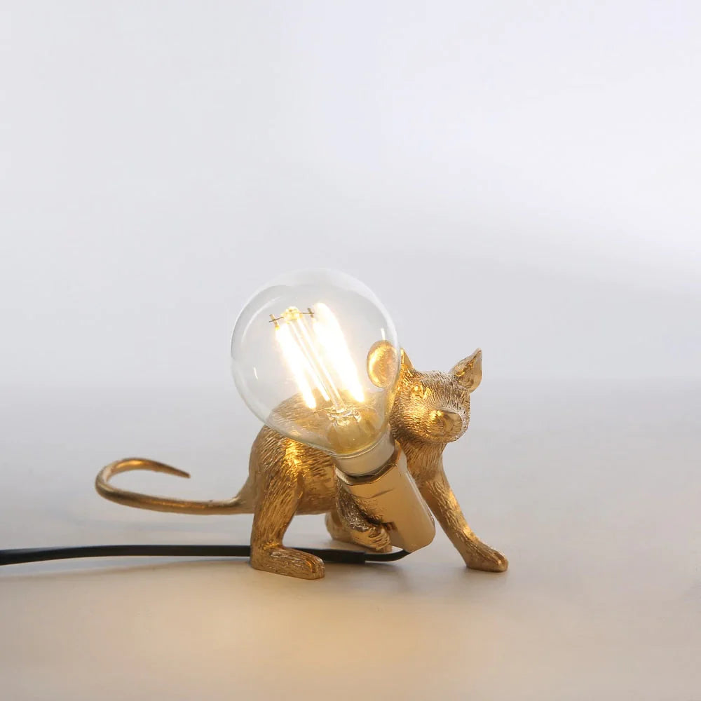 Cute Mouse Tafellamp Met Realistisch Ontwerp