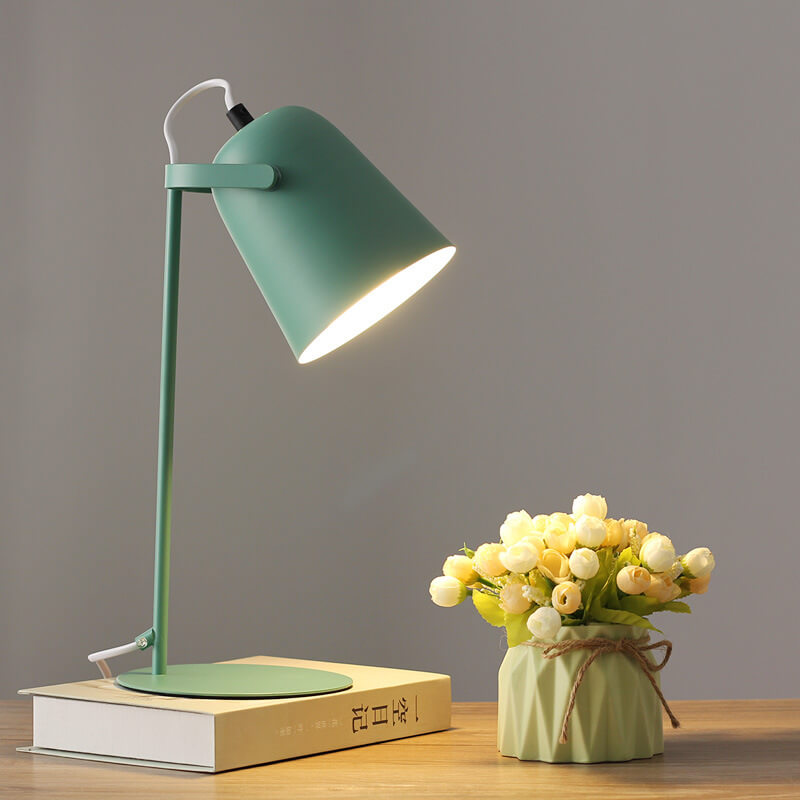Scandinavische Tafellamp met Kleurrijk Emmerdesign