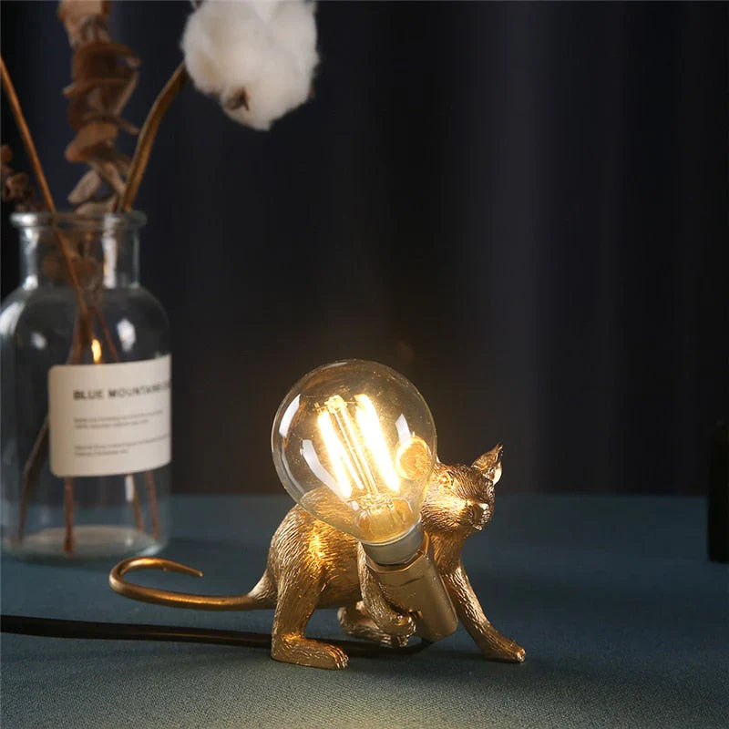 Cute Mouse Tafellamp Met Realistisch Ontwerp